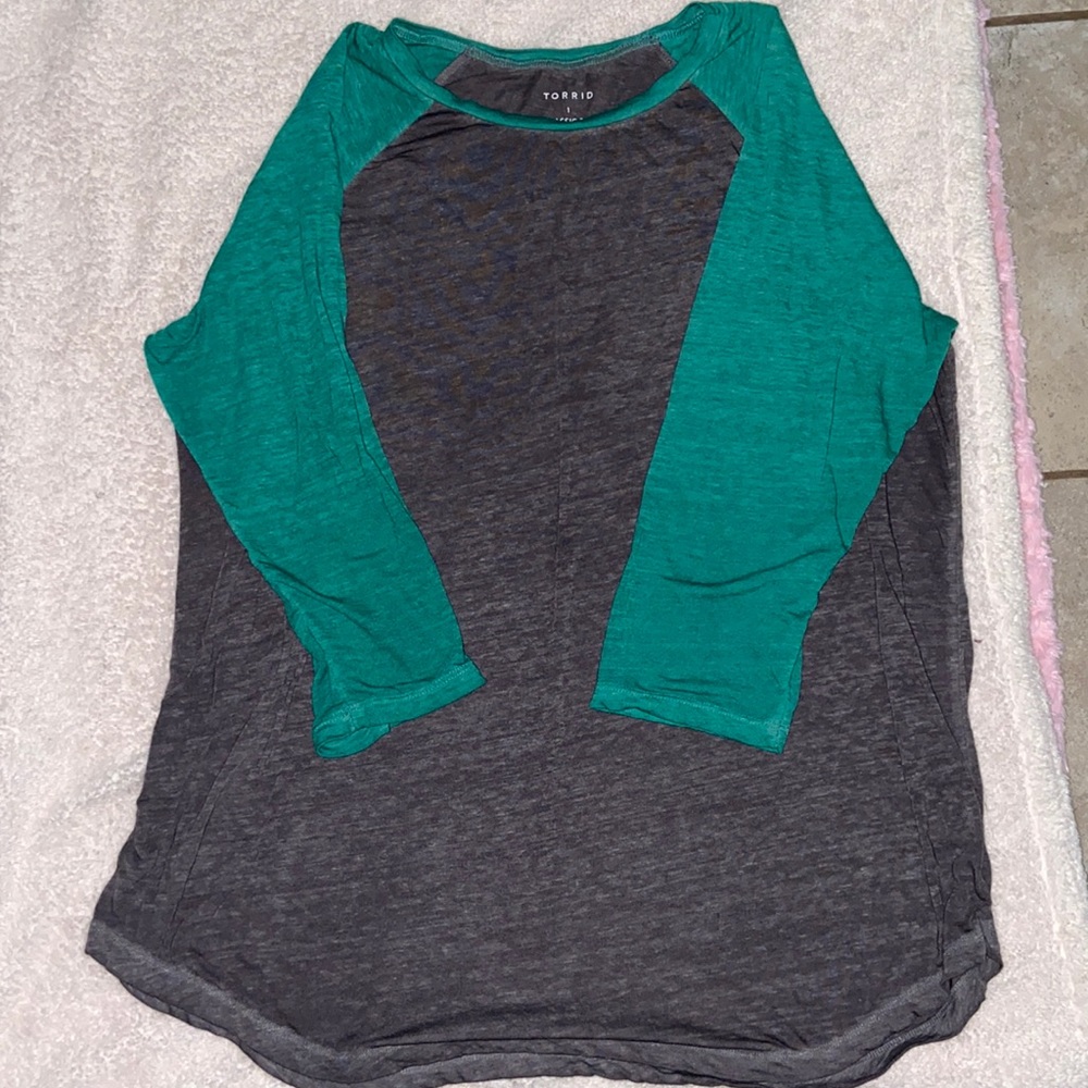 Reglan 3/4 tee
